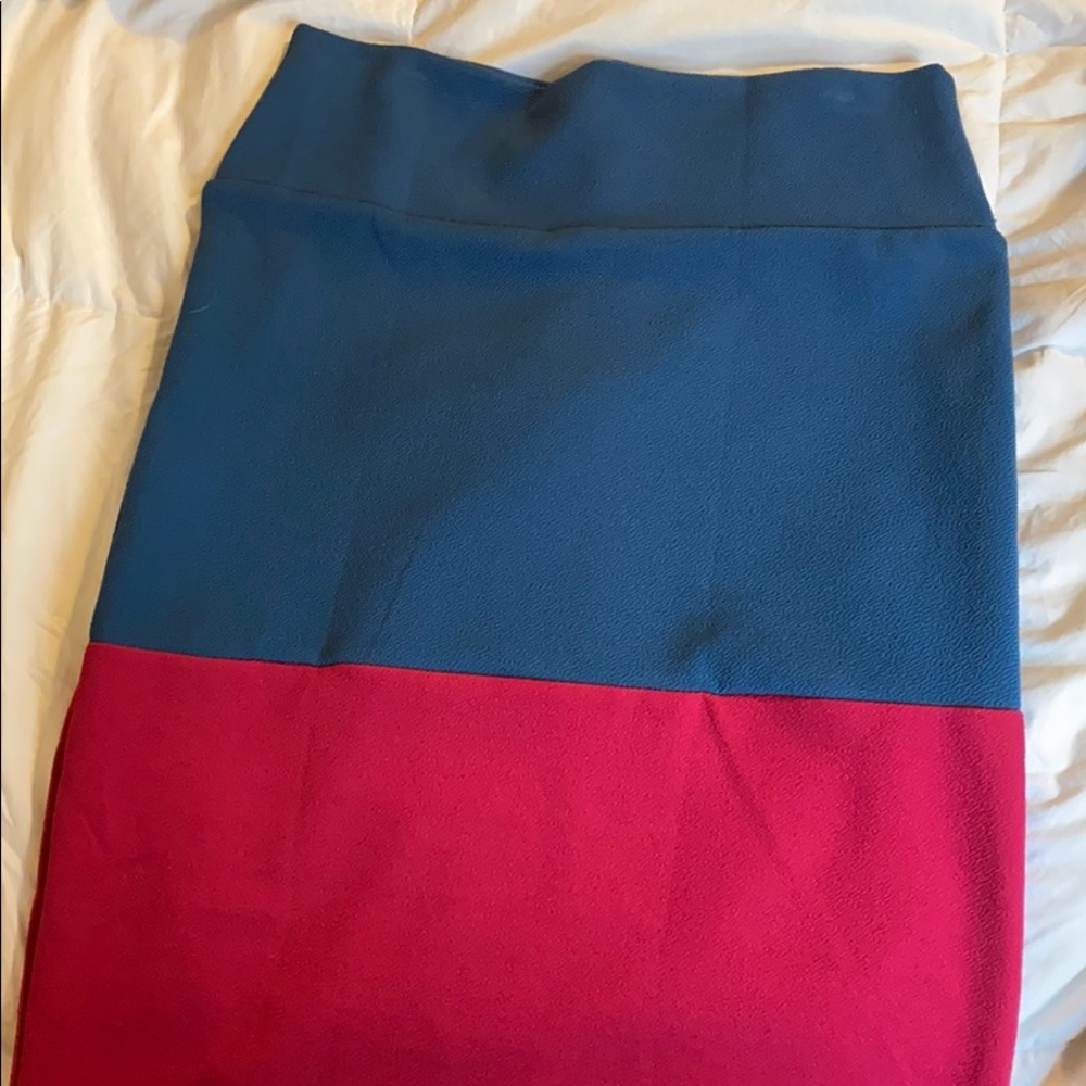 LulaRoe Cassie skirt